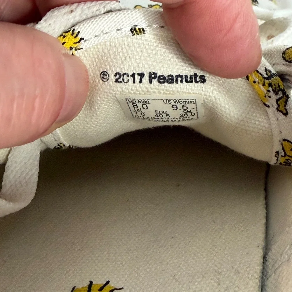 Vans x Peanuts Authentic Woodstock Cream Yellow Sneakers VN0A38EMOQW Mens 8 W9.5